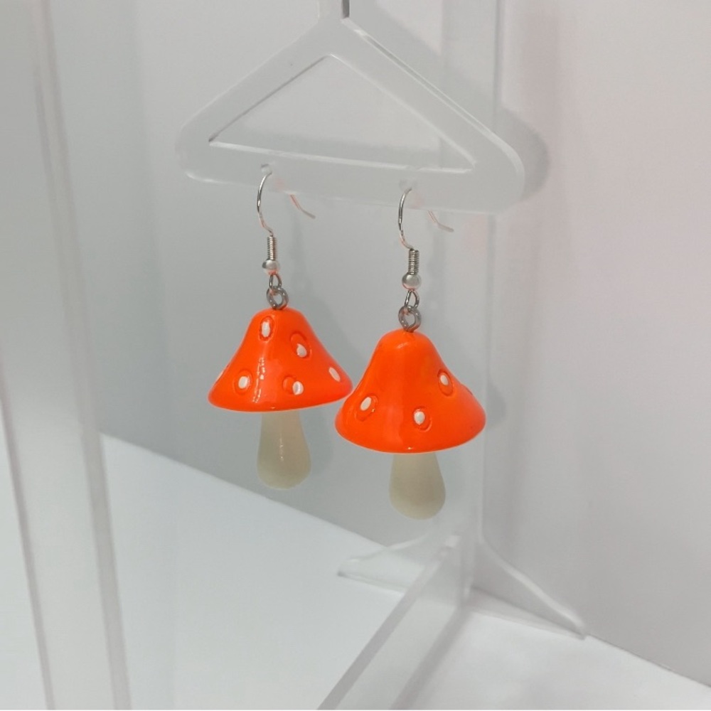 NEW Orange & White Mushrooms Earrings 🍄🧡